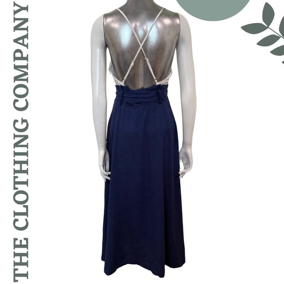 🛍️3/$40 The Clothing Company Linen Blend Midi Dress White Navy Halter Full Skirt - Picture 3 of 9